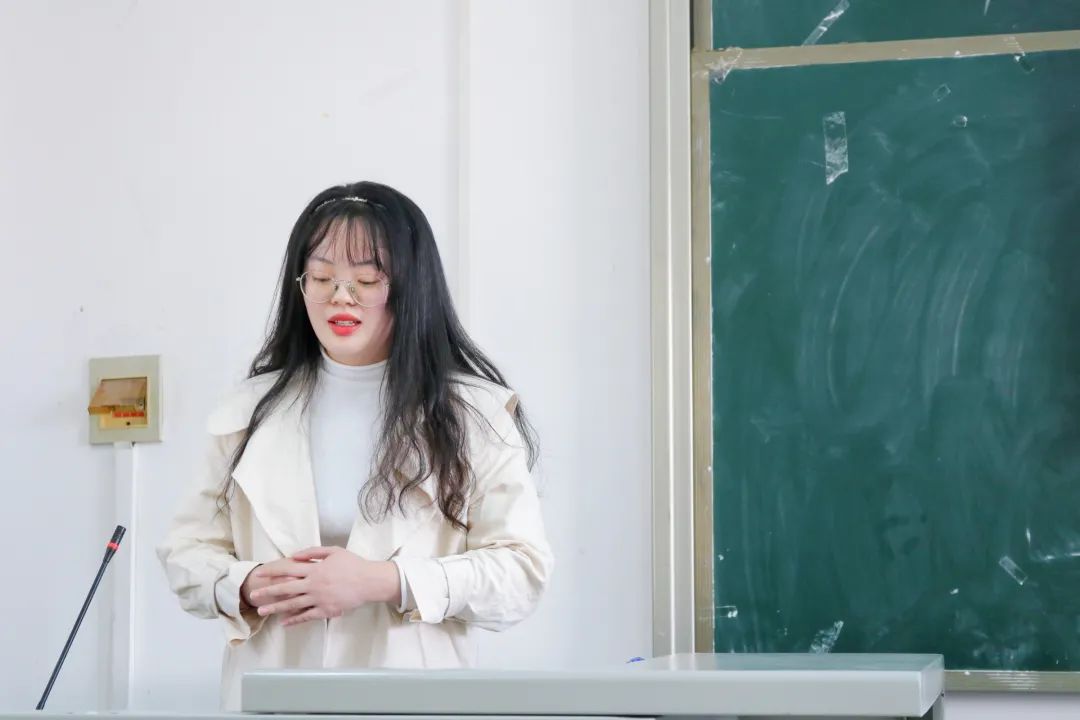 易世博